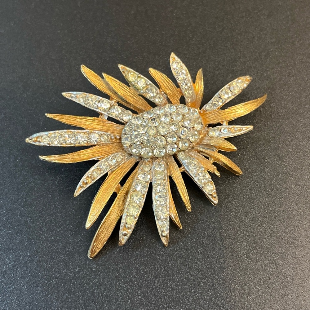 Elegant Gold and Silver Floral Brooch